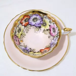 Taza de té y platillo 180 raras anémonas Paragon sobre fondo de melocotón - Imagen 1 de 7