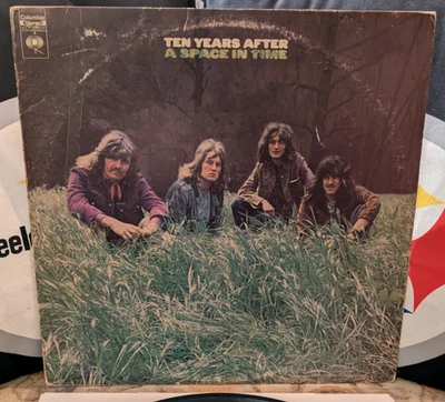 TEN YEARS AFTER ~ A SPACE IN TIME ~ 1971 Columbia Records LP KC 30801 ~ READ - Image 1 of 4