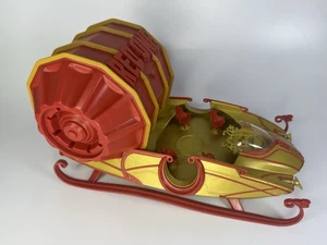 Red One Santa Sleigh Popcorn Bucket Cinemark Movie Theater Exclusive Christmas - Bild 1 von 7