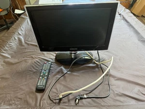 Samsung UN19C4000PDXZA 19 Inch 1366 x 768 HDMI LED TV With Stand - Picture 1 of 5