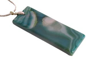 Collar de piedras preciosas reversible colgante rectangular de cristal de ónix verde para hombre - Imagen 1 de 6