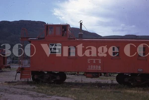 Vintage 1970 35mm photo slide of the Burlington Route C & S 10606 Caboose - Picture 1 of 1