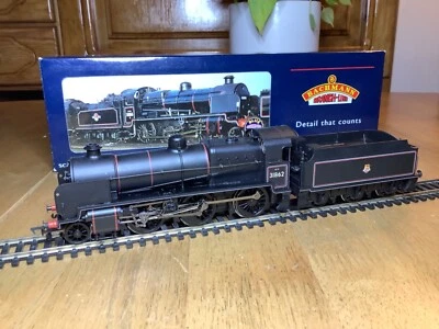 Bachmann 32-161 BR Black Early Emblem 2-6-0 N Class Locomotive 31862 - Image 1 of 4