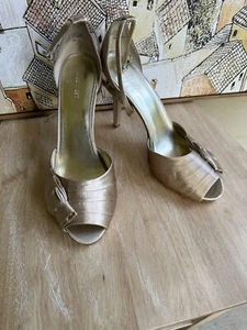 Nine West Peep-Toe Platform Ankle Strap Heels 12 M No Box - Picture 1 of 5