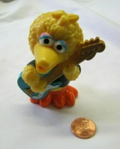Sesame Street BIG BIRD ROCK STAR GUITAR Cake Topper Toy 3" Jim Henson Plastic - Picture 1 of 3