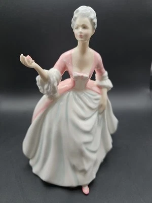 Vintage Royal Doulton "Diana" Figurine HN3266 - 1985 Signed - Excellent - Image 1 of 4