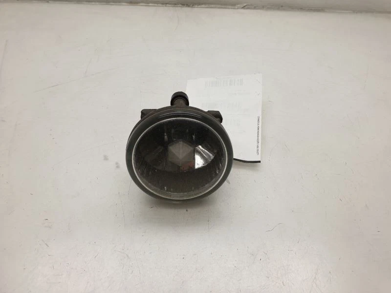 Luz de estacionamiento/esquina izquierda montada para parachoques antiniebla para 04-09 PRIUS 81221-52070 Foto 1 de 4