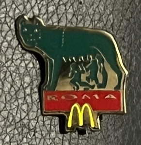 McDONALDS Pin Badge ROMA - Picture 1 of 2