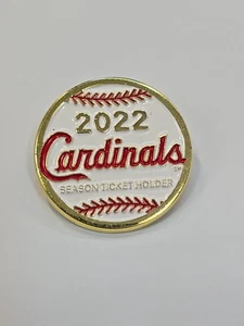 St Louis Cardinals 2022 Season Ticket Holder Badge Pin MLB Baseball - Picture 1 of 4
