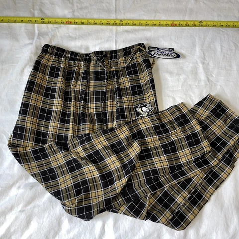 Pittsburgh Penguins Mens NHL Plaid Medium Pajama Lounge Pants Cover