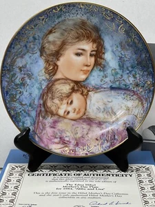 The Edna Hibel Mother’s Day Plate For 1984, “Abby And Lisa” 22k Gold Rim Border - Picture 1 of 12