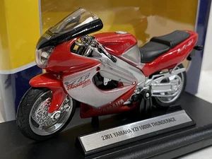 1:18 Yamaha YZF 1000R Thunder 2001 Welly Legendary bikes Diecast Bike Motorcycle - Picture 1 of 6