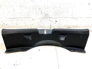 TOYOTA YARIS 2014 MK3 HECKKLAPPENSCHLOSS ZIERLEISTE DOCK SCHWELLER ABDECKUNG /2011-17 - Bild 1 von 10