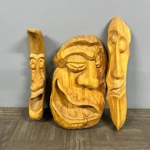 Set 3 sculture albero spirito volto vecchio vintage legno intagliato a mano arte da parete - Foto 1 di 22