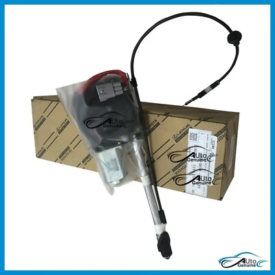 CONJUNTO DE ANTENA ORIGINAL TOYOTA LEXUS 99-07 LAND CRUISER LX470 CON SOPORTE 86300-60161 Foto 1 de 3