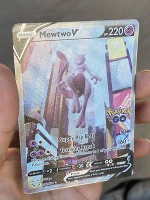 Mewtwo V (Alternate Full Art) 072/078 Pokémon GO Holo NM - Image 1 of 4