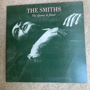 THE SMITHS Queen Is Dead SIRE 1-25426 original vinyl LP w/inner sleeve Morrissey - Picture 1 of 12