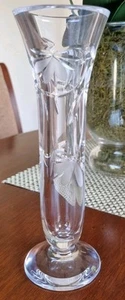 Royal Doulton Crystal Floral Etched Footed Vase. Vtg.Heavy.18.5cm - Picture 1 of 11