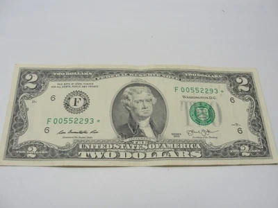 2013 TWO DOLLAR BILL WITH LOW STAR SERIAL NUMBER Z2679 - Image 1 of 3
