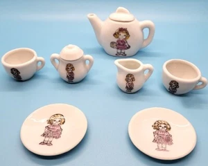 Dolly Dingle 9-teiliges Keramik Spielzeug Tee Set, selten 1983 Vintage, Made in Japan - Bild 1 von 4