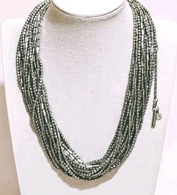 Collar Kenneth Cole Nueva York Multistrand Tono Plata Declaración 36-40" Largo Foto 1 de 4