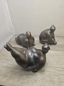 Torre & Tagus Brighton Beach Girl Set di tre figure in ceramica bronzo nero MCM - Foto 1 di 17