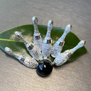 Vintage Bowling Pin Estate Jewelry Spray Signed DoddsRhodium Plated 1.75" - Picture 1 of 10