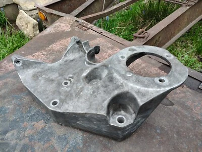 Кронштейн насоса гидроусилителя руля 1998-03 Ford F250-550 7,3 л V8 F8TE-10239-AB - Изображение 1 из 4