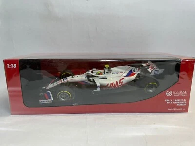 Minichamps Haas F1 VF-21 #47 Mick Schumacher Bahrain GP 2021 1/18 110210147 - Photo 1/2