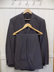 mens PIERRE CARDIN GREY WOOLMARK SUIT SIZE 50"R CHEST 42" WAIST 31" LEG - Picture 1 of 12