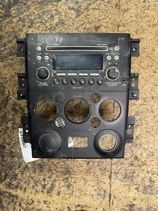OEM RADIO RECEIVER SUZUKI GRAND VITARA 09 10 11 12 13 - Picture 1 of 7