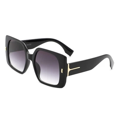 Chic Square Women's Fashion Sunglasses - Flat Top Designed Female Sun Glasses - Image 1 of 4