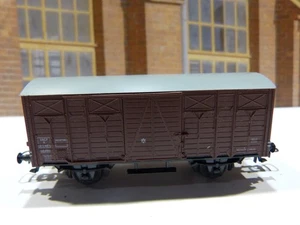 Gedeckter Güterwaggon SNCF von Piko         42/35 - Picture 1 of 1