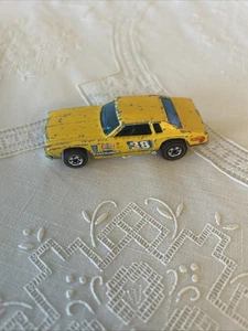 Hot Wheels - 1974 Redline - Chevy Stock Car - Monte Carlo - Auto da corsa gialla #38 - Foto 1 di 12