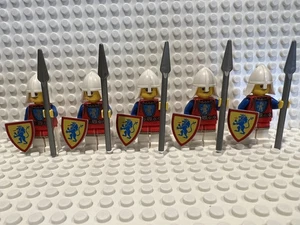 LEGO Lion Knight Spearman – Retired White Helmet & Classic Shield – Castle Army - Picture 1 of 3