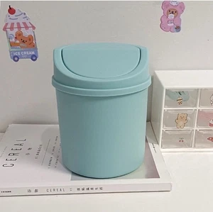 Mini cubo de basura de escritorio con tapa - cubo de plástico azul para oficina, tocador, coche - Imagen 1 de 7