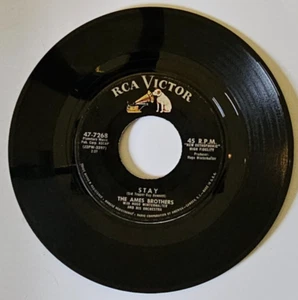 The Ames Brothers Stay & Little Serenade 47-7268 EP Record 1958 No Sleeve - Imagen 1 de 2