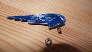 Staiger - alte Schutzblechfigur Emblem Fahrrad Moped Schutzblech Werbung Vintage - Bild 1 von 2