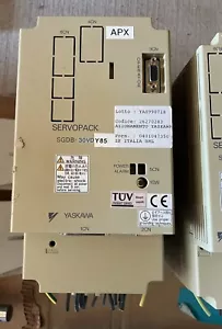 Yaskawa SGDB-30VD Y85 da Busellato Jet 4000 X asse. Pulizia completamente funzionale. - Foto 1 di 4