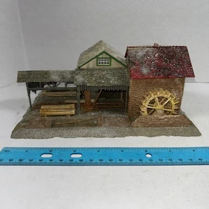 N Scale Log Warehouse Winter Profile Wooden Water Turbine - Picture 1 of 13