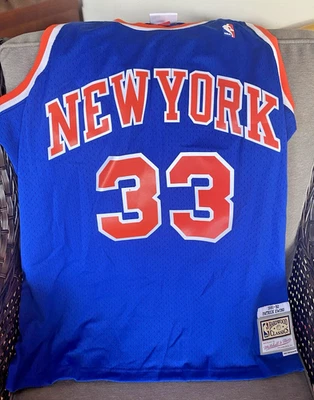 CAMISETA COLECCIÓN CLÁSICA PATRICK EWING WILLIAM & NESS SWINGMAN 1991-92 MADERA DURA Foto 1 de 4