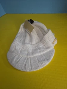 Michael MICHAEL KORS Cream Logo Cable Knit Cap - Picture 1 of 5