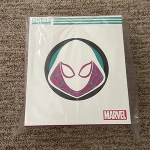 MEZCO ONE:12 MARVEL GHOST SPIDER SPIDER-MAN GWEN NEW IN BAG - Picture 1 of 4