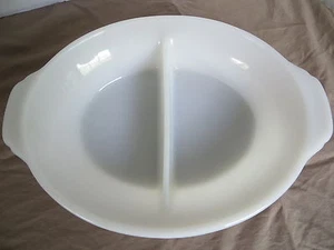 Vintage Fire-King weiß geteilt Gemüseschale Servierschale #468 umgekehrte Marke - Bild 1 von 4