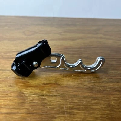 ВИНТАЖНЫЙ СЕРЕБРЯНЫЙ ЗАДНИЙ 2 ПАЛЬЦА СТАРАЯ ШКОЛА BMX ТОРМОЗНОЙ РЫЧАГ ДЛЯ GT MONGOOSE ДРУГИЕ - Изображение 1 из 4