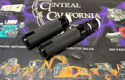 HARLEY DAVIDSON SWITCHBACK HAND GRIPS 56100564 - Image 1 of 4