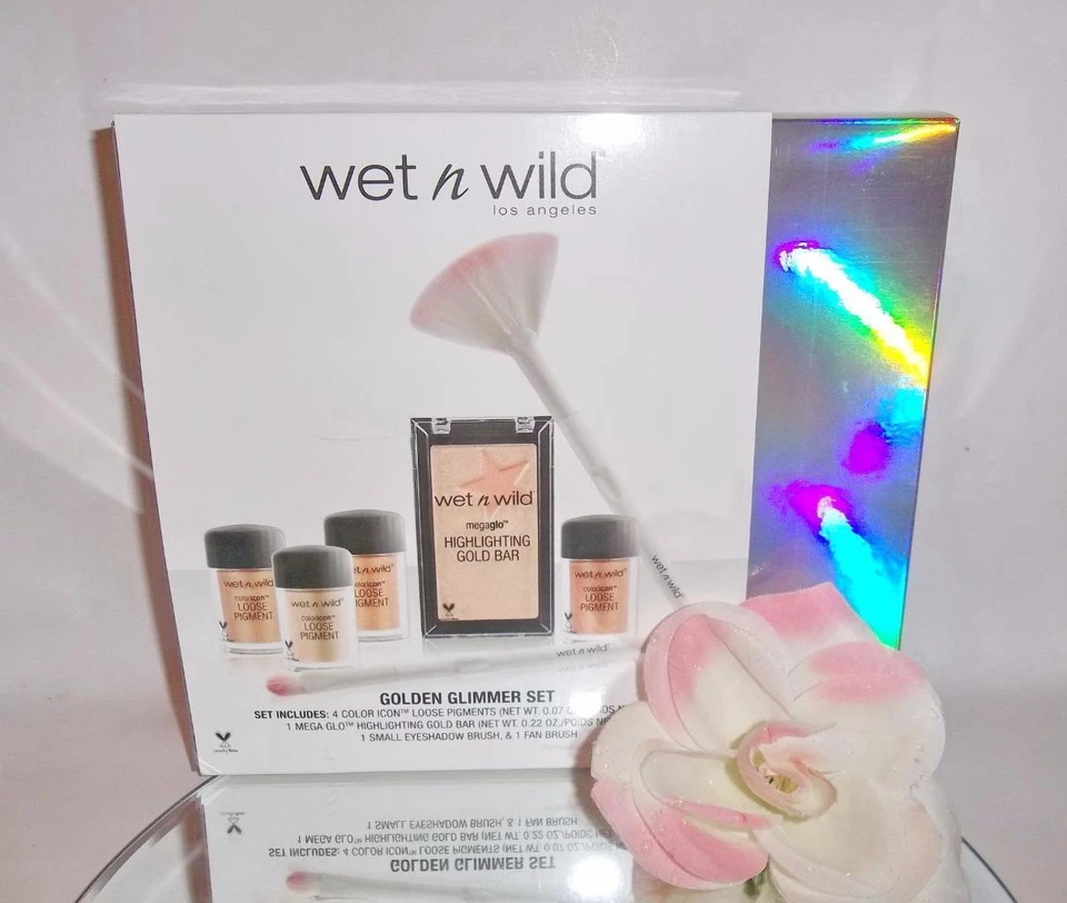 Wet N Wild Golden Glimmer 7pc Gift Set Gold Bar + 4 Loose Pigments + 2 Brushes - Image 1 of 1