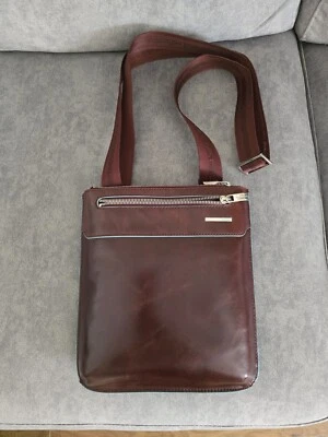 Borsello uomo tracolla vera pelle Piquadro originale nuovo con garanzia - Immagine 1 di 4