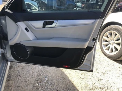 Mercedes Benz C250 2013 interior delantero puerta moldura pasajero derecho SDN 92660 Foto 1 de 4