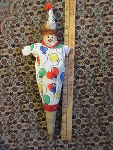 Vintage Peek A Boo Pop Up Clown On Wooden Stick In Cone Puppet Kids Toy - Picture 1 of 8